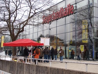 10. Mahnwache gegen die Sicherheitspolitik des FDP Innenministers Dr. Ingo Wolf 10. Mahnwache gegen die Sicherheitspolitik des FDP Innenministers Dr. Ingo Wolf