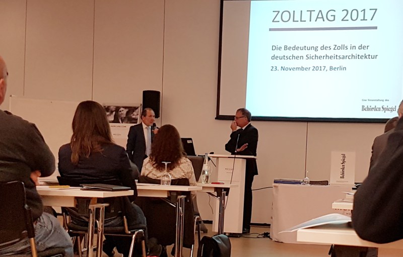 BDK – Fachbereich Zoll beim „Zolltag 2017“ BDK – Fachbereich Zoll beim „Zolltag 2017“
