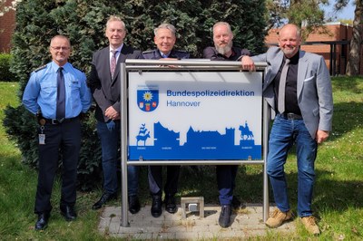 BDK Bundespolizei diskutiert mit der Direktionsleitung Hannover über die Kriminalitätsbekämpfung BDK Bundespolizei diskutiert mit der Direktionsleitung Hannover über die Kriminalitätsbekämpfung