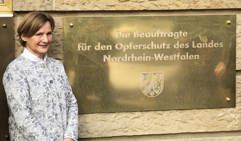 BDK sieht nach Vorlage des Abschlussberichtes des Opferbeauftragten und dem gestrigen Bundestagsbeschluss notwendige Grundlage zur Opferhilfe in Deutschland BDK sieht nach Vorlage des Abschlussberichtes des Opferbeauftragten und dem gestrigen Bundestagsbeschluss notwendige Grundlage zur Opferhilfe in Deutschland