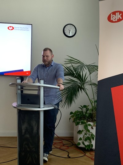 Tarek Hauser bei seiner Antrittsrede