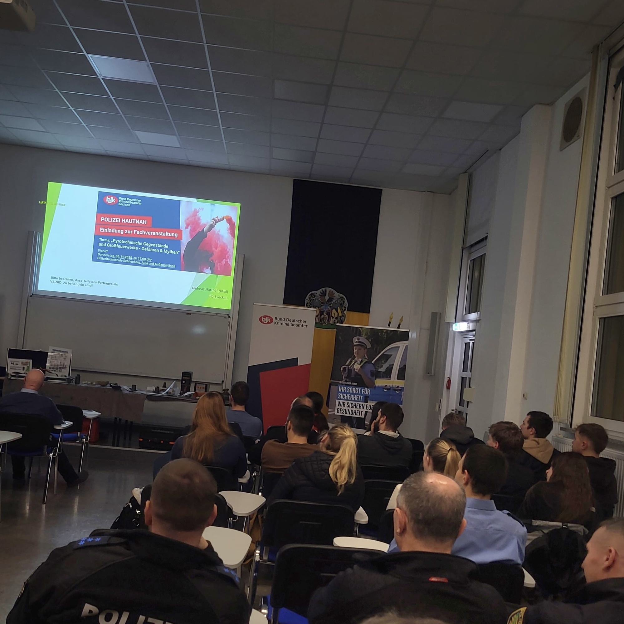 SN_20251109_Pyro (4).jpg