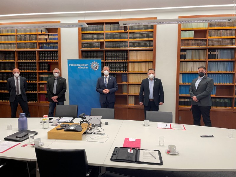 Delegation des BDK München zu Besuch beim Münchner Polizeipräsidenten Delegation des BDK München zu Besuch beim Münchner Polizeipräsidenten