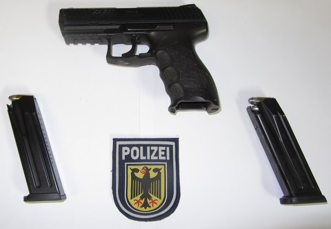 Streit um die Forderung nach dem Reservemagazin zur P30 bei der Bundespolizei Streit um die Forderung nach dem Reservemagazin zur P30 bei der Bundespolizei