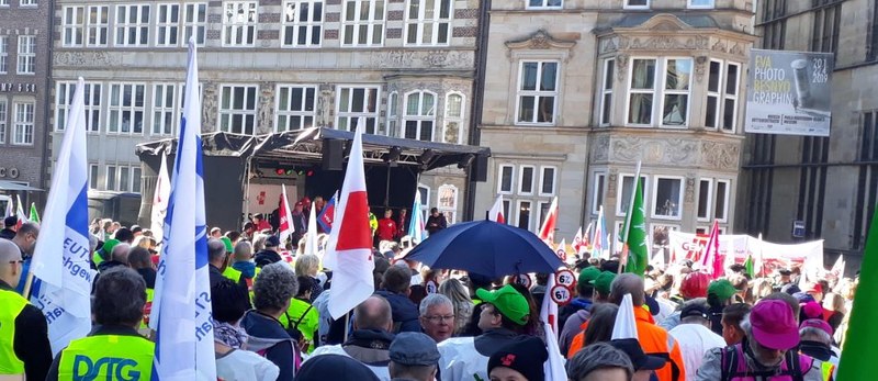 Einkommensrunde 2019: Streik und Demo in Bremen Einkommensrunde 2019: Streik und Demo in Bremen