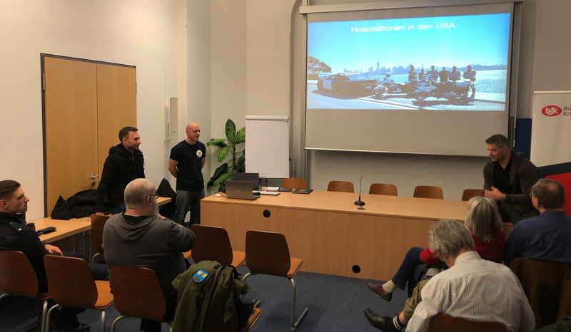 Faszinierende Einblicke: Tim Schneiders Vortrag über seine Hospitation in den USA Faszinierende Einblicke: Tim Schneiders Vortrag über seine Hospitation in den USA