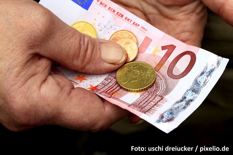 Fazit der Besoldungsrunde 2013/2014: Das Kämpfen hat sich gelohnt, zufrieden sind wir nicht Fazit der Besoldungsrunde 2013/2014: Das Kämpfen hat sich gelohnt, zufrieden sind wir nicht