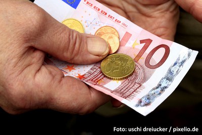 Gesetzesentwurf zur Besoldungsanpassung 2013/2014 erneut verfassungswidrig Gesetzesentwurf zur Besoldungsanpassung 2013/2014 erneut verfassungswidrig