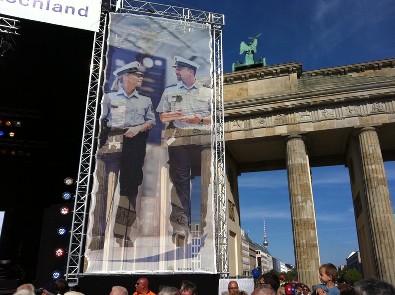 Herzlichen Glückwunsch zum 60´zigsten - Bundespolizei! Herzlichen Glückwunsch zum 60´zigsten - Bundespolizei!