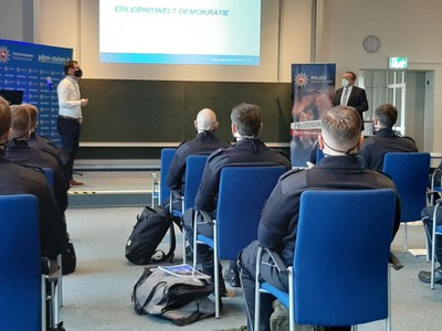 Innenminister besucht Polizeiakademie Innenminister besucht Polizeiakademie