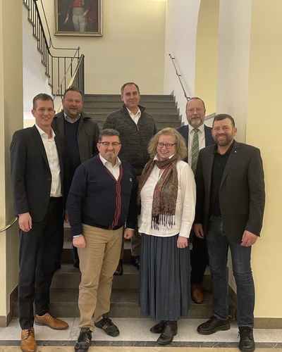 Landesvorsitz des BDK LV Bayern im Bayerischen Innenministerium bei der Abteilung C3 (Personal) Landesvorsitz des BDK LV Bayern im Bayerischen Innenministerium bei der Abteilung C3 (Personal)