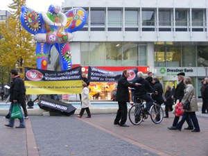 Mahnwache in Duisburg gegen den Stellenabzug bei der Kripo Mahnwache in Duisburg gegen den Stellenabzug bei der Kripo