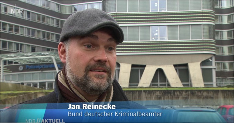 NDR Beitrag: G20-Foto-Fahndung -Viele Hinweise und Kritik NDR Beitrag: G20-Foto-Fahndung -Viele Hinweise und Kritik