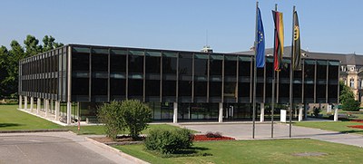 Parlament behandelt Antrag der FDP/DVP zur Kennzeichnungspflicht und Landesantidiskriminierungsgesetz Parlament behandelt Antrag der FDP/DVP zur Kennzeichnungspflicht und Landesantidiskriminierungsgesetz