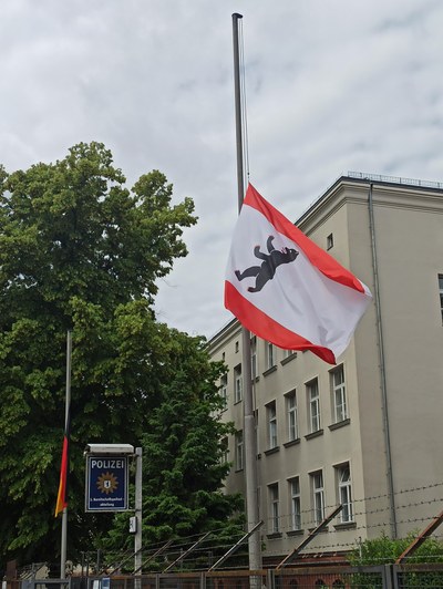 Schweigeminute Schweigeminute