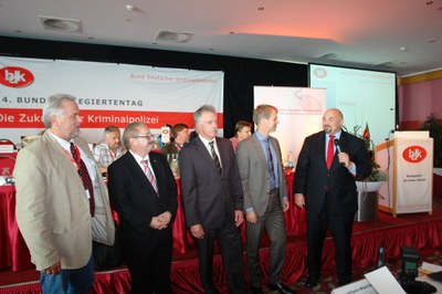 Sebastian Fiedler aus NRW neuer Stellvertretender Bundesvorsitzender Sebastian Fiedler aus NRW neuer Stellvertretender Bundesvorsitzender