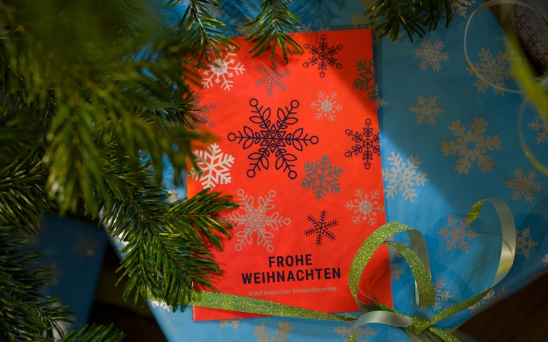 Weihnachtsgrüße in Pandemiezeiten Weihnachtsgrüße in Pandemiezeiten